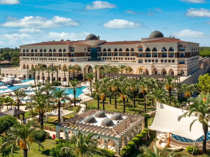 Kempinski Hotel The Dome