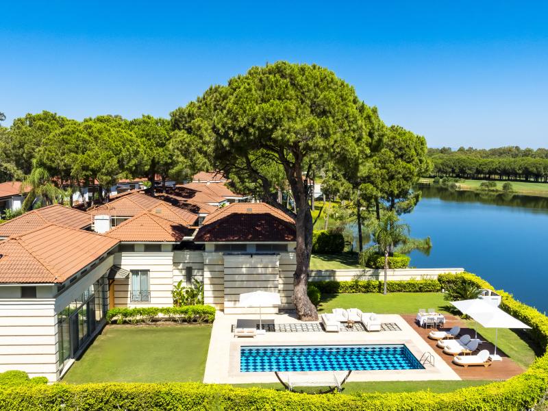 Kempinski Hotel The Dome