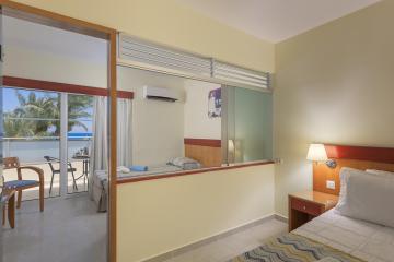 Отель Avra Beach Resort Hotel & Bungalows Греция, Иксья, фото 2