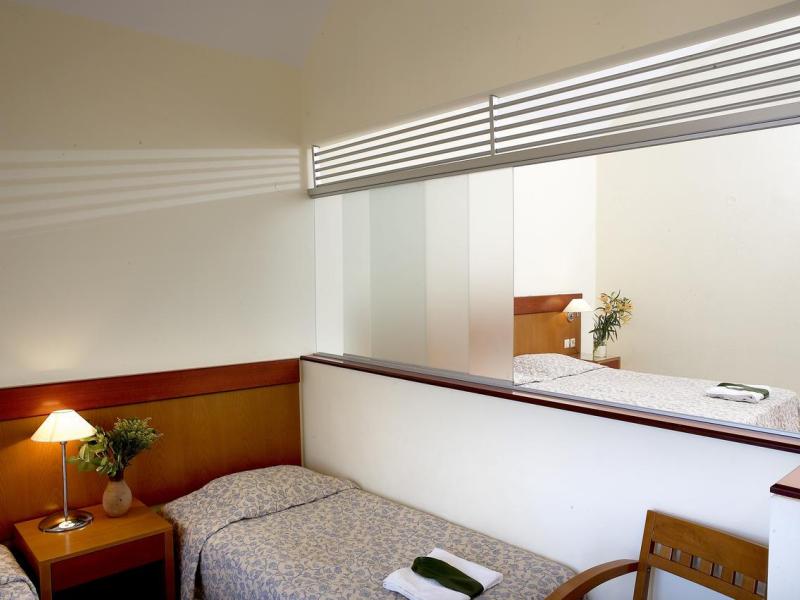 Avra Beach Resort Hotel & Bungalows