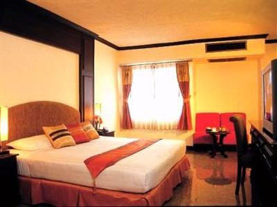 Bobsons Suites Bangkok