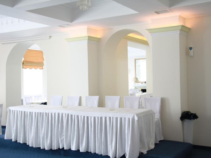Avra Spa Hotel