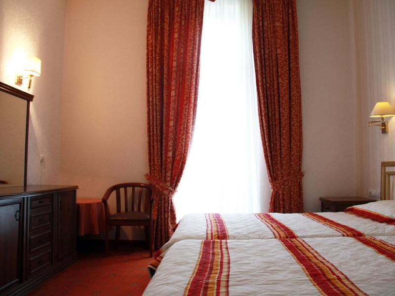 Avra Spa Hotel
