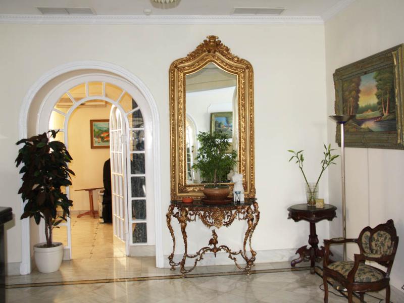 Avra Spa Hotel