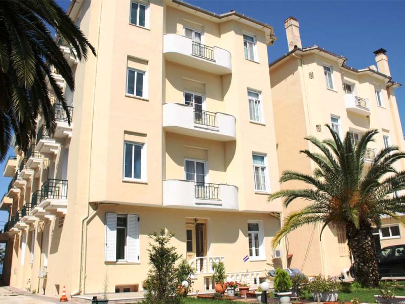 Avra Spa Hotel
