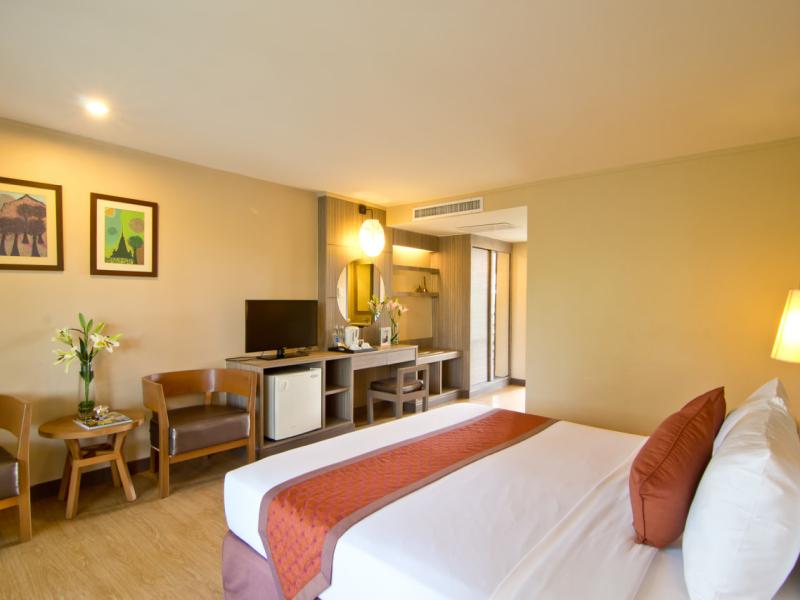 The Green Park Resort