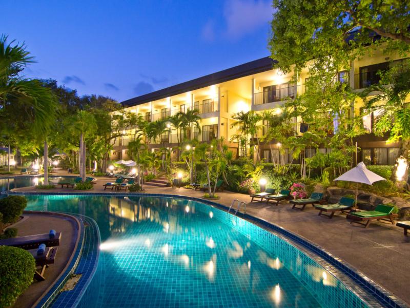 The Green Park Resort