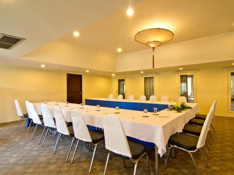 The Green Park Resort