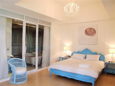 The Heritage Baan Silom