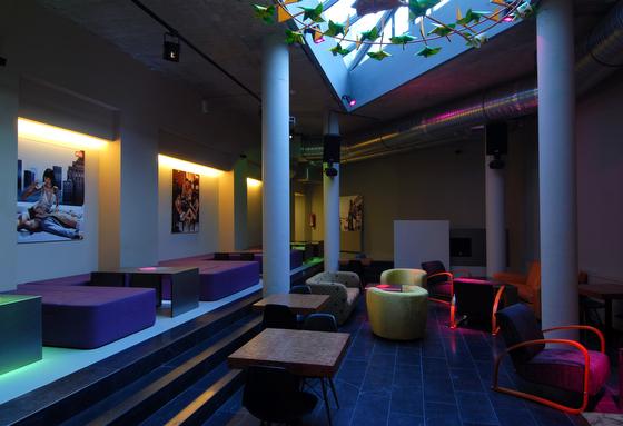 The Icon Hotel & Lounge