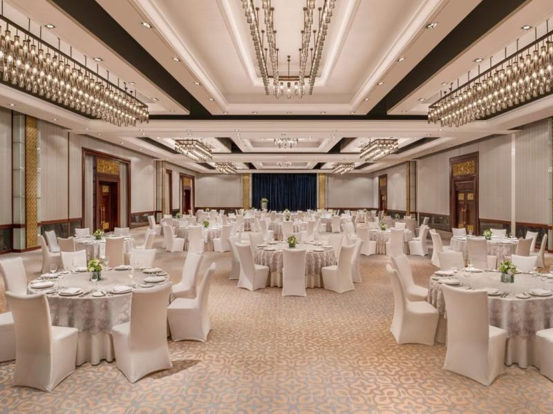 The Laguna, a Luxury Collection Resort & Spa