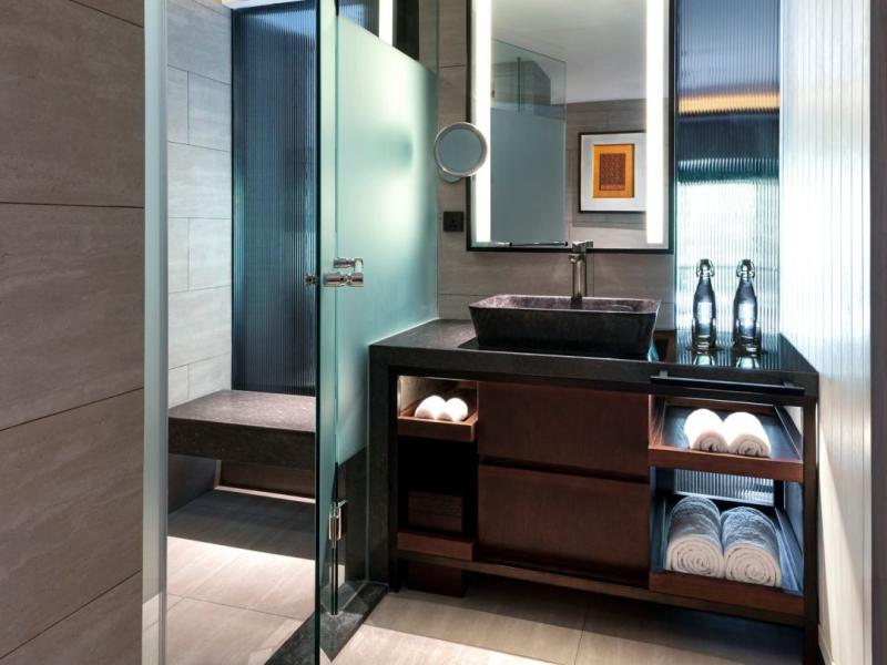 The Laguna, a Luxury Collection Resort & Spa