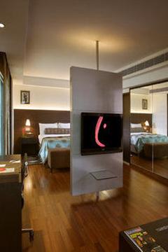 Отель The Lalit New Delhi Индия, Дели, фото 50