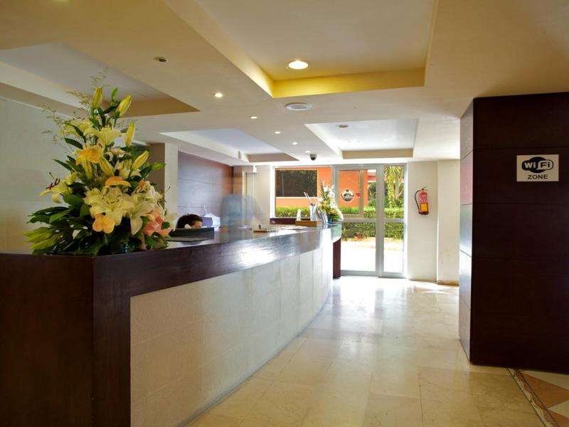 Seramar Hotel Luna-Luna Park