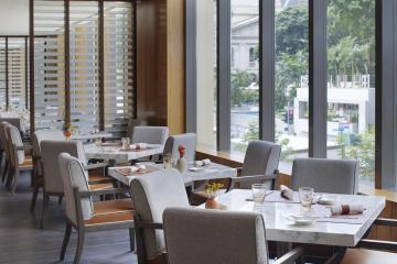 Отель The Mandarin Oriental Китай, Гонконг, фото 35