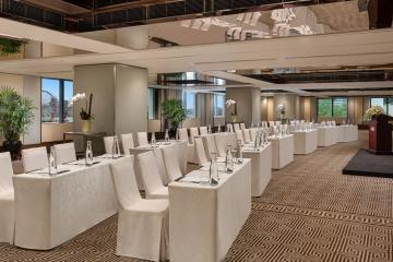 Отель The Mandarin Oriental Китай, Гонконг, фото 49