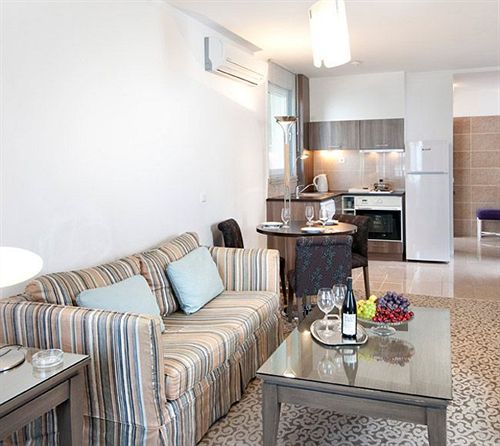 The Suadiye Residence