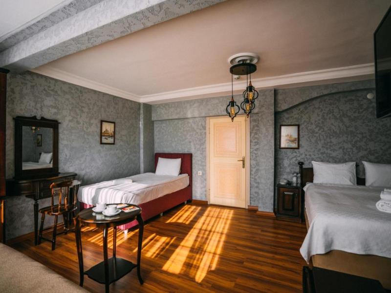 Ayasofya (Gulliver Hagia Sophia Hotel)
