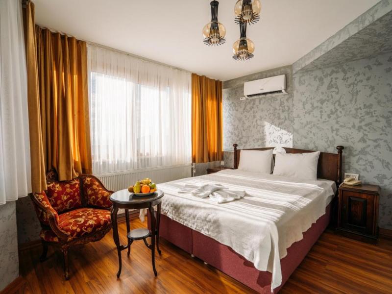 Ayasofya (Gulliver Hagia Sophia Hotel)