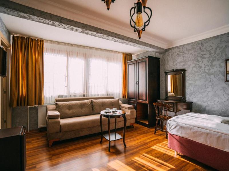 Ayasofya (Gulliver Hagia Sophia Hotel)
