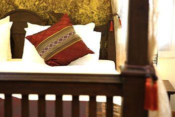 B2 Ayatana Premier Hotel & Resort