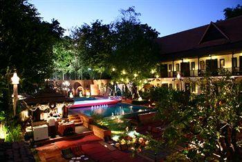 B2 Ayatana Premier Hotel & Resort