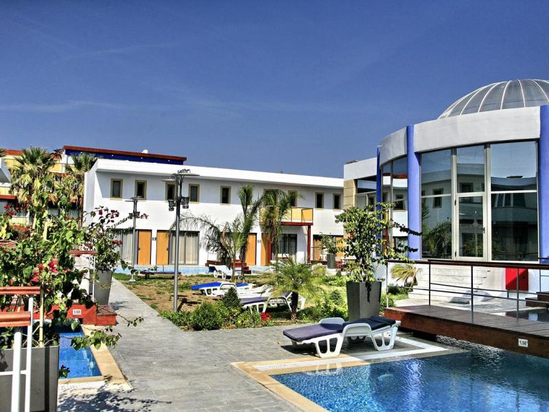 All Senses Ocean Blue Resort