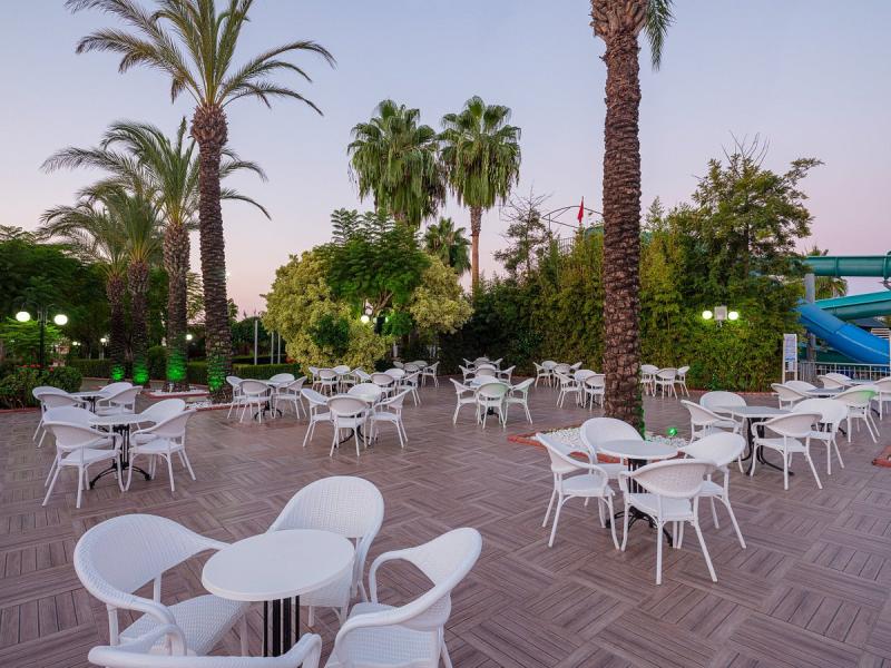 Aydinbey Famous Resort