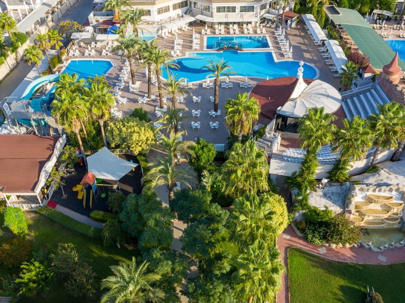 Aydinbey Famous Resort