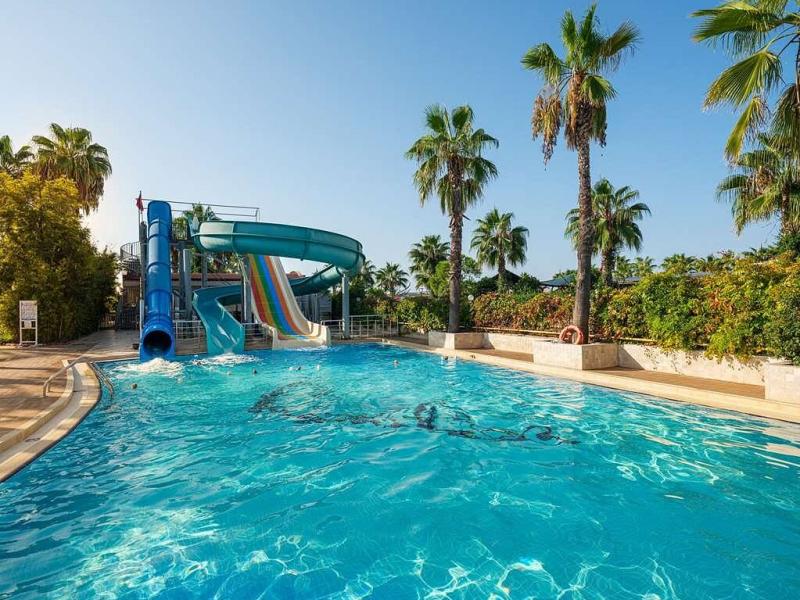 Aydinbey Famous Resort