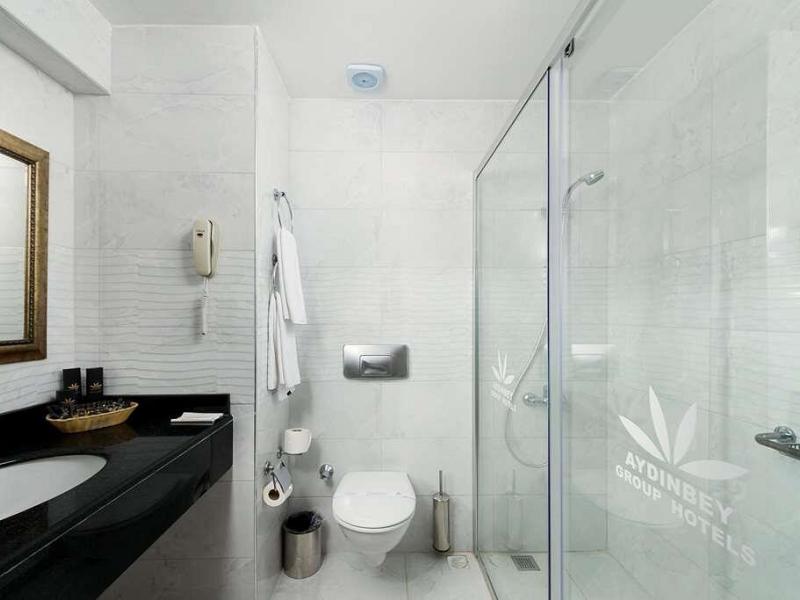 Aydinbey Famous Resort