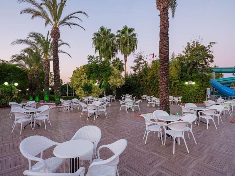 Aydinbey Famous Resort