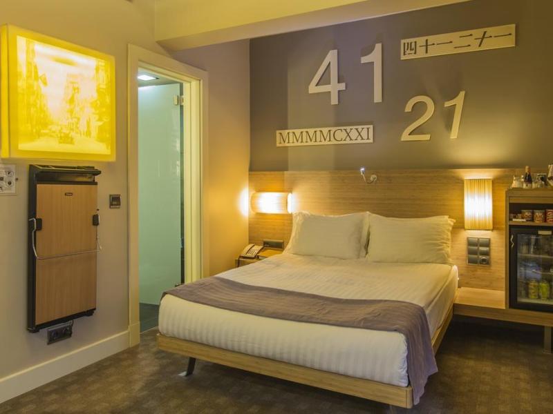 Ramada by Wyndham Istanbul Pera