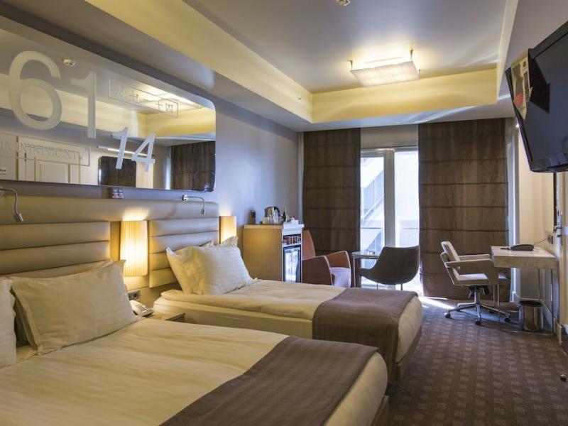 Ramada by Wyndham Istanbul Pera