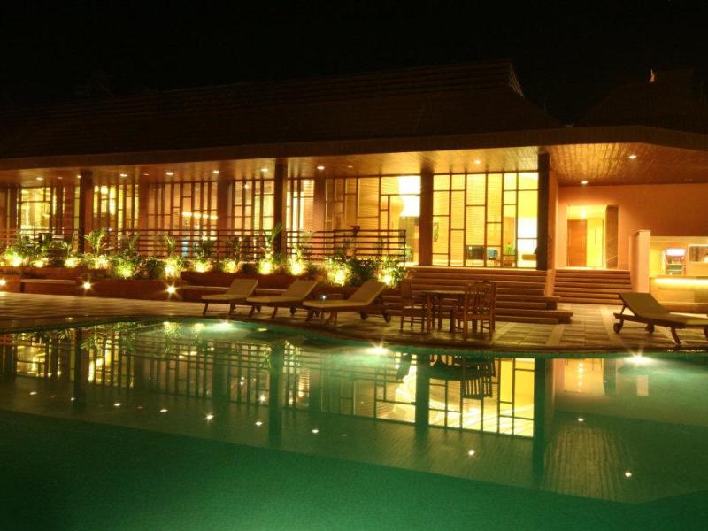 The Golden Crown & Spa Colva