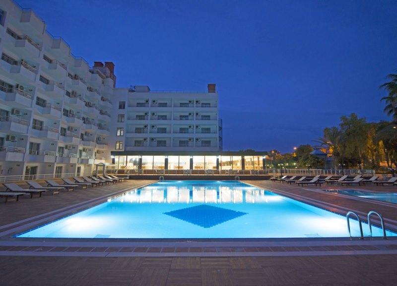 Ada Newday Resort Hotel