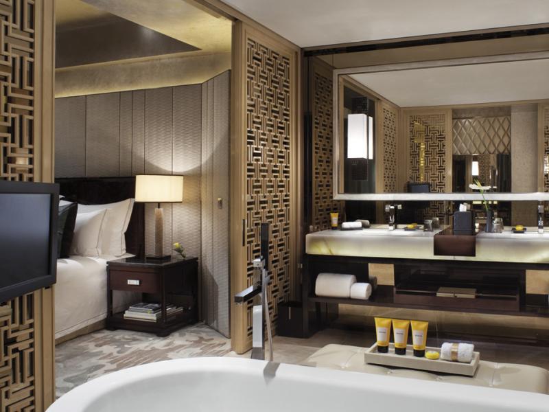 The Ritz-Carlton, Hong Kong