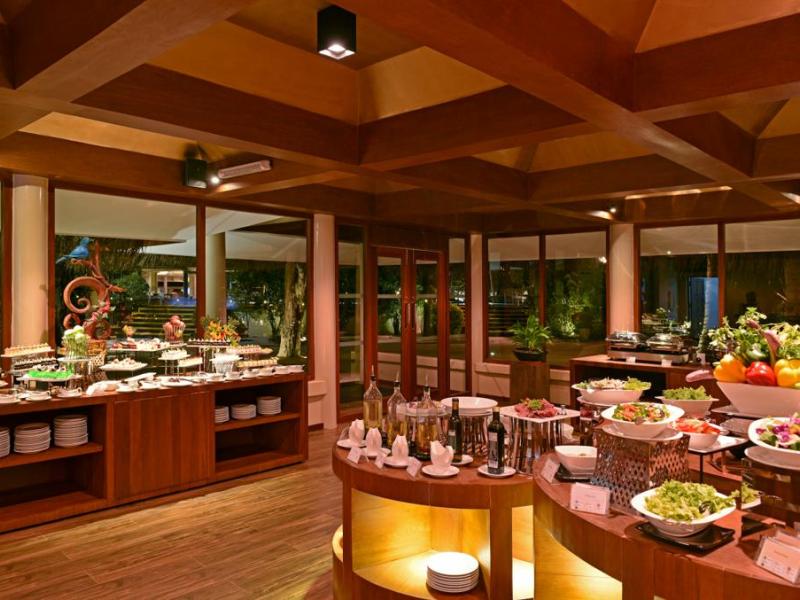 Adaaran Prestige Ocean Villas