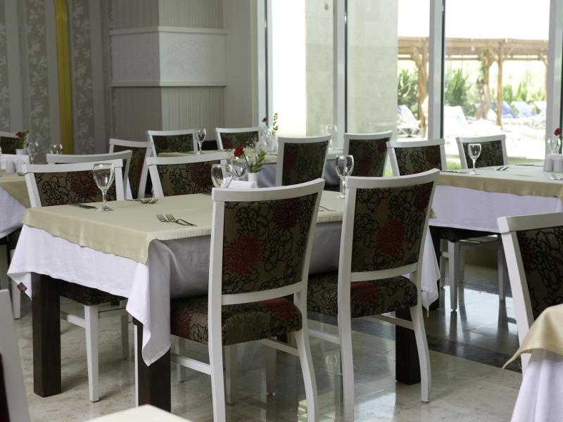 Roma Beach Resort & Spa