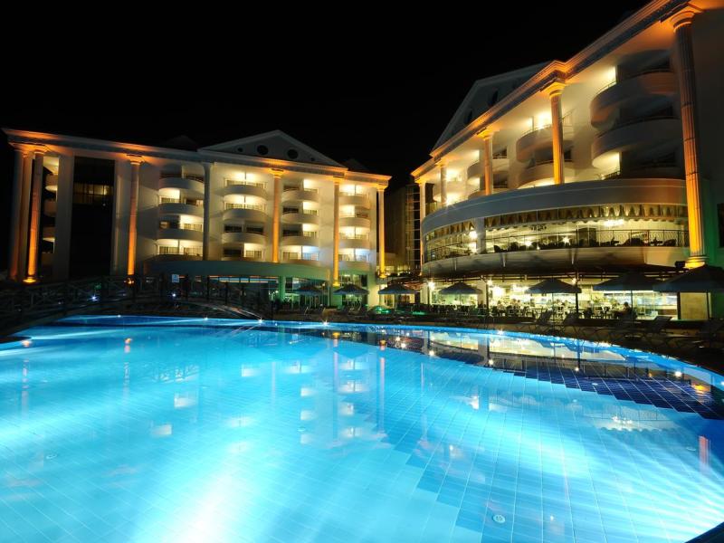 Roma Beach Resort & Spa