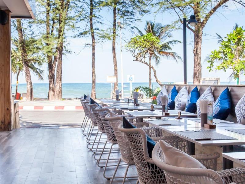 The Royal Palm Beach Front