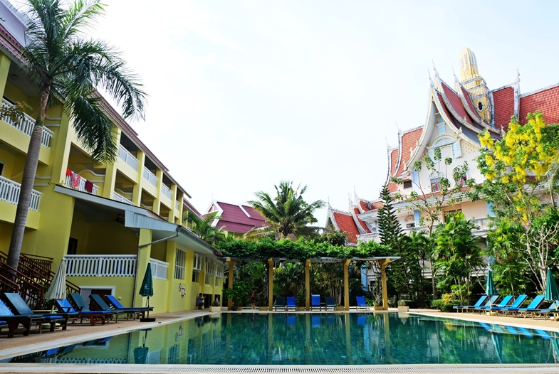 Aonang Ayodhaya Beach Resort