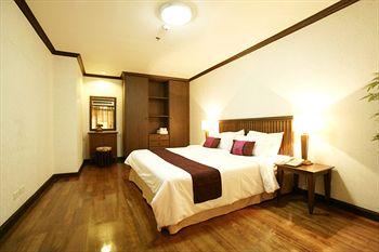 The Victory Executive Residences