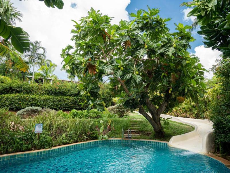 Barcelo Coconut Island