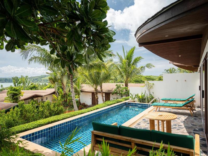 Barcelo Coconut Island