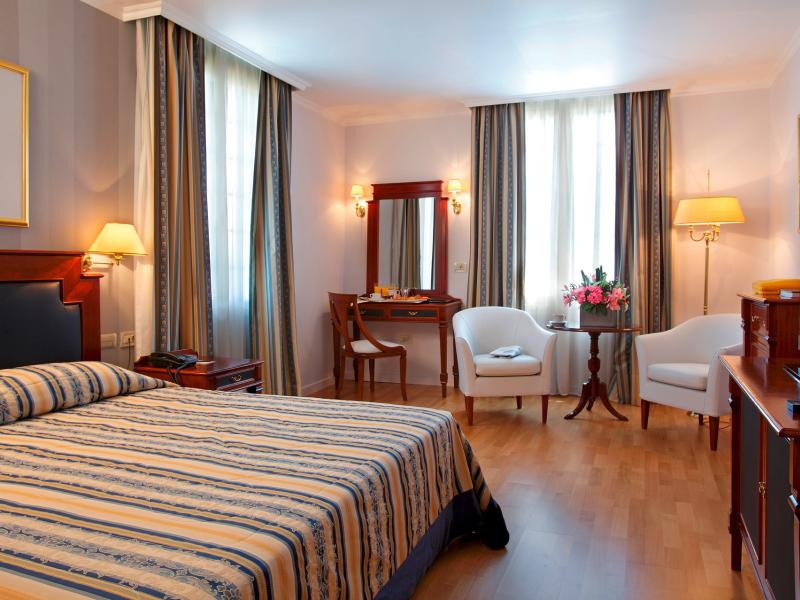 Theoxenia Palace Hotel