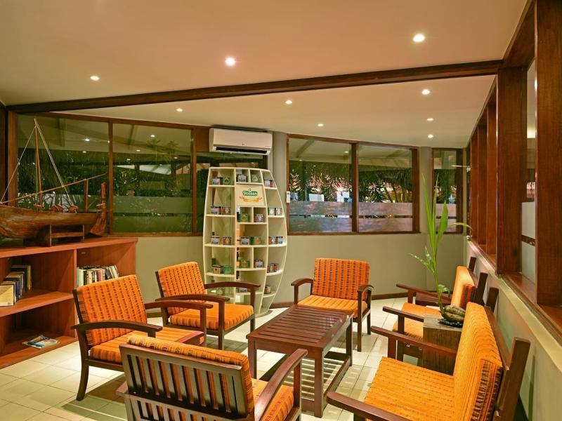 Adaaran Select Hudhuranfushi