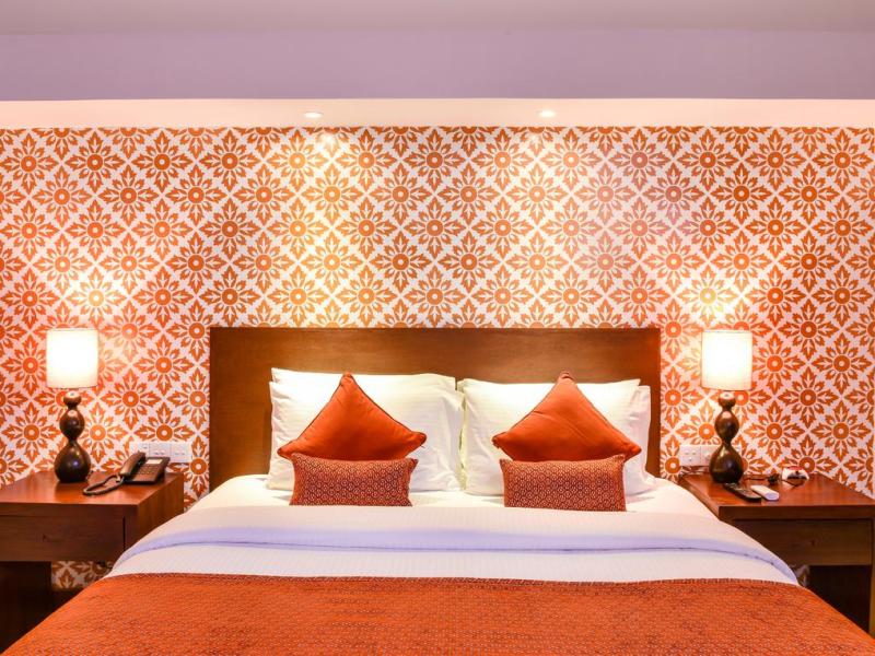 Adaaran Select Hudhuranfushi