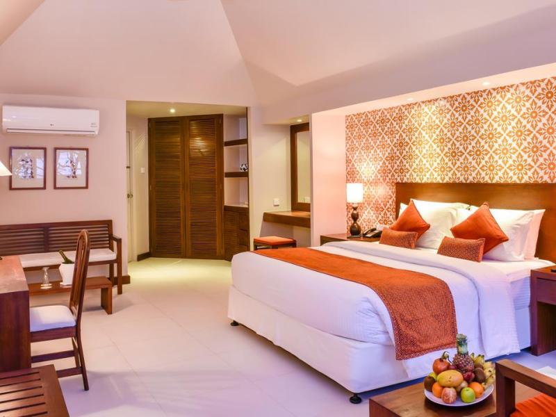 Adaaran Select Hudhuranfushi