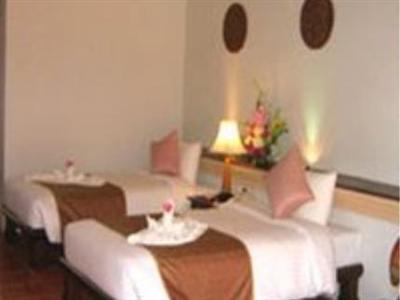 Circle Phuket Resort & Spa